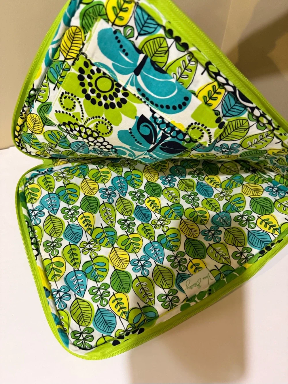 Vera Bradley Green Floral Quilted Tablet Sleeve